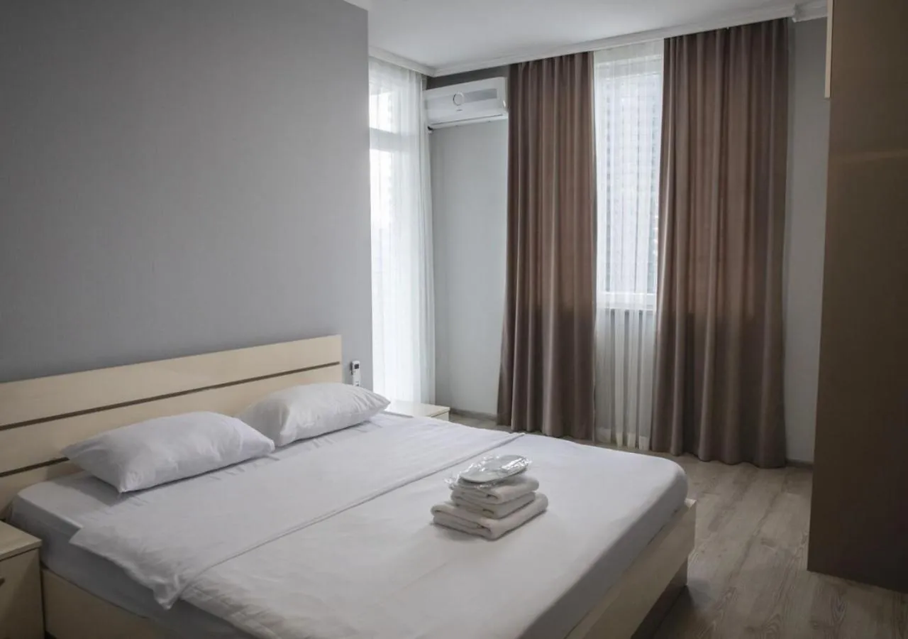 Horizon Batumi Aparthotel 3*,  גאורגיה