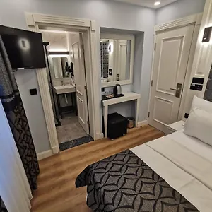 Luxx Garden 3* Стамбул